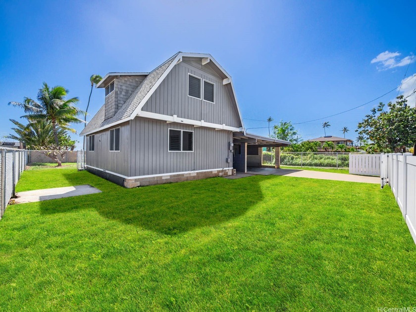 Experience true island living with unobstructed ocean views and - Beach Home for sale in Ewa Beach, Hawaii on Beachhouse.com