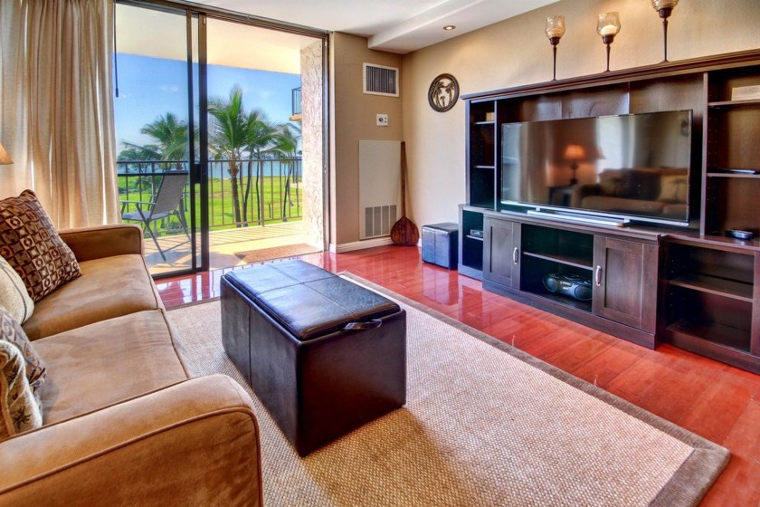 MUST SEE this stunning BEACHFRONT condo and experience true - Beach Condo for sale in Kihei, Hawaii on Beachhouse.com