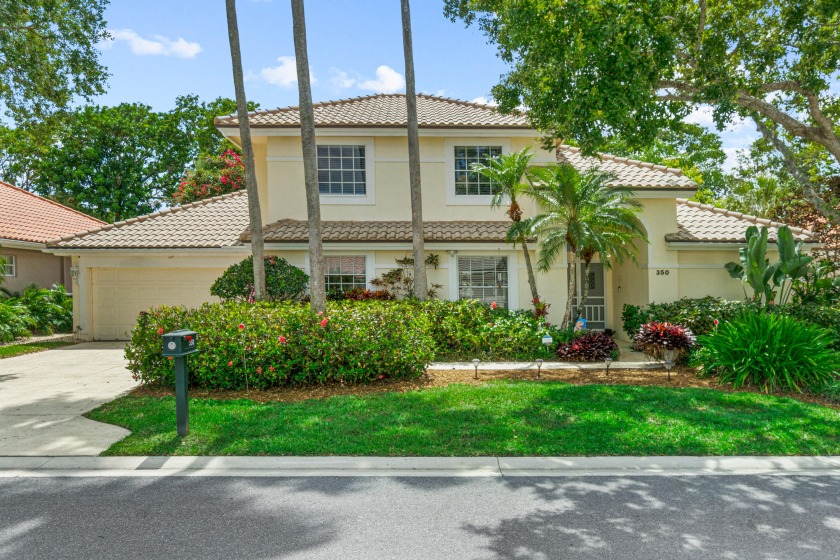 Exceptional golfers retreat now available! Welcome to 350 - Beach Home for sale in Palm Beach Gardens, Florida on Beachhouse.com