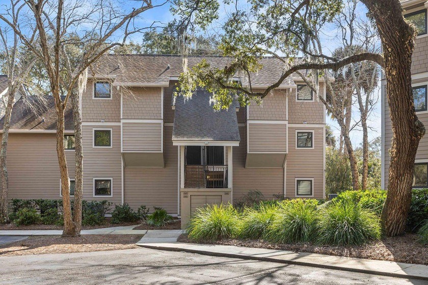 An incredible opportunity awaits to own this quaint 2-bedroom, 1 - Beach Townhome/Townhouse for sale in Johns Island, South Carolina on Beachhouse.com