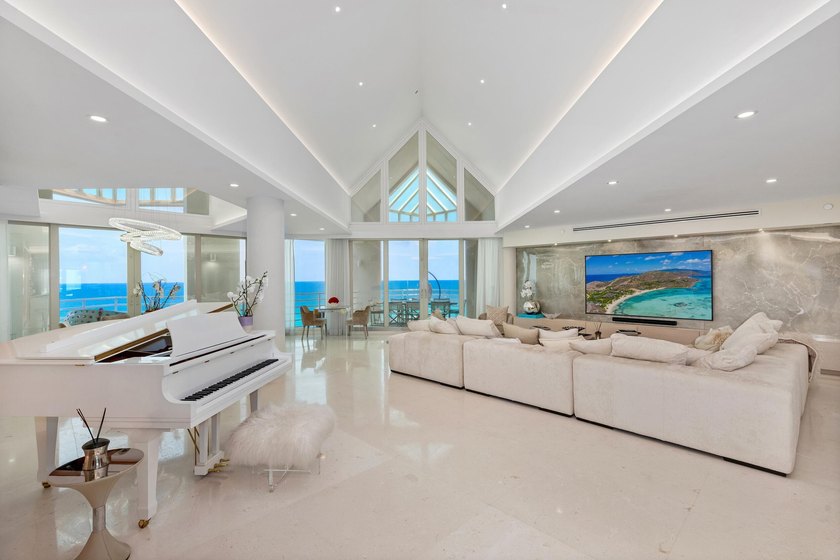 Presidential Penthouse with Ocean and Lake Boca Views Located in - Beach Condo for sale in Boca Raton, Florida on Beachhouse.com