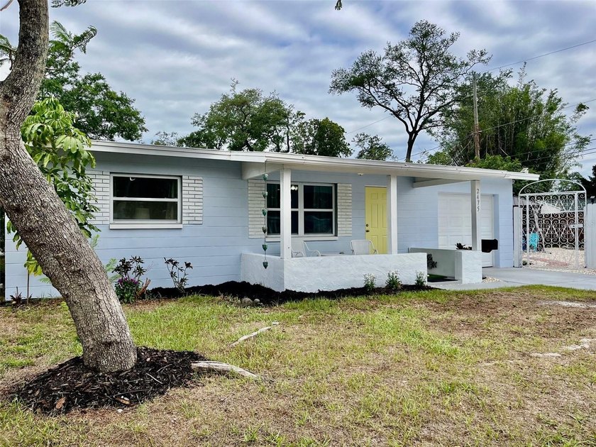Charming Turn-Key Coastal Cottage in Coveted Gulfport - Beach Home for sale in St. Petersburg, Florida on Beachhouse.com