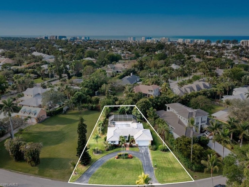This southern exposed extra deep lot offers a great opportunity - Beach Home for sale in Naples, Florida on Beachhouse.com