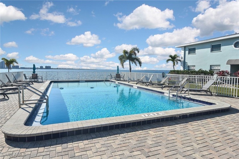 Investors and Snowbirds take note - Luxurious Waterfront Escape! - Beach Condo for sale in North Fort Myers, Florida on Beachhouse.com