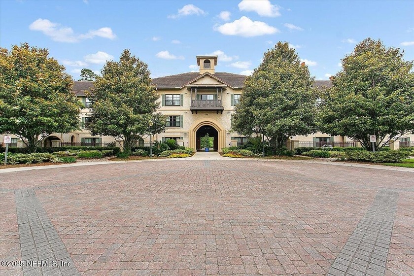 Fully furnished 3rd floor 1/BR/1/BA condo in the resort style - Beach Condo for sale in St Augustine, Florida on Beachhouse.com