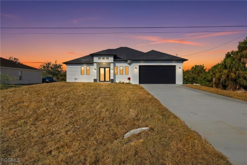 Check out this beautiful brand NEW home in Sunshine Blvd in - Beach Home for sale in Lehigh Acres, Florida on Beachhouse.com