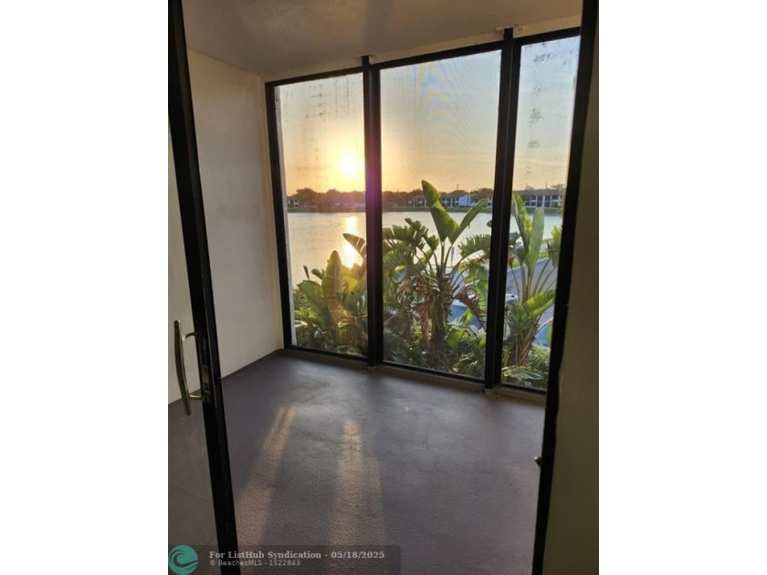 212 Lake Point Dr 211 - Beach Condo for sale in Oakland Park, Florida on Beachhouse.com