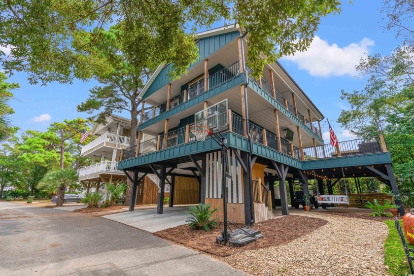 LUXURY at the BEACH!!!  Nestled on one of the quietest streets - Beach Home for sale in Myrtle Beach, South Carolina on Beachhouse.com