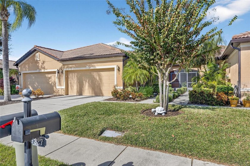 Under contract-accepting backup offers. WELCOME HOME! You've - Beach Home for sale in Apollo Beach, Florida on Beachhouse.com