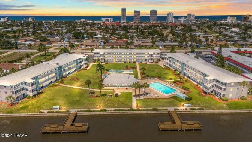 Paradise awaits! After almost 25 years, this is a prized jewel - Beach Condo for sale in Daytona Beach, Florida on Beachhouse.com