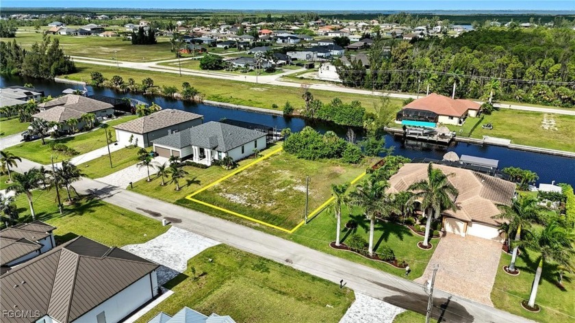 Here's your chance to claim a slice of paradise in Cape Coral's - Beach Lot for sale in Cape Coral, Florida on Beachhouse.com