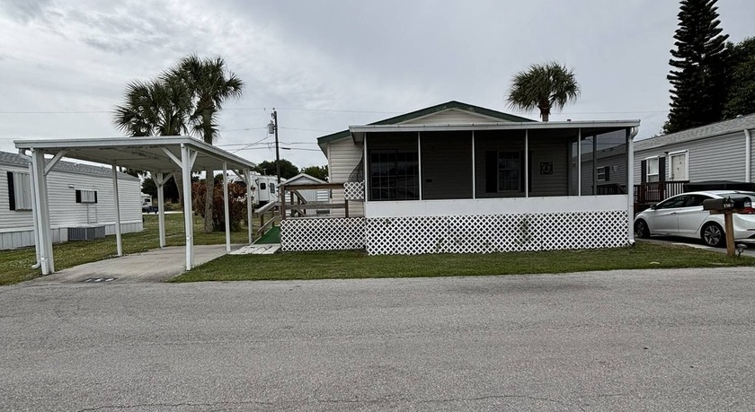 PRICE SLASHED, OPPORTUNITY KNOCKS!  Built in 2006, 1056 sq. Ft - Beach Home for sale in Sebastian, Florida on Beachhouse.com