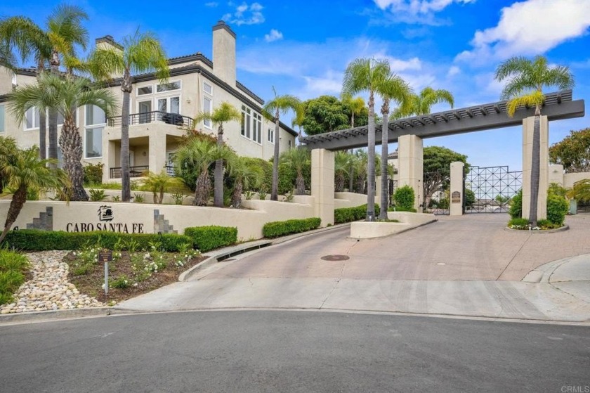 Welcome to this turn-key property in Del Mar, nestled in the - Beach Townhome/Townhouse for sale in Del Mar, California on Beachhouse.com