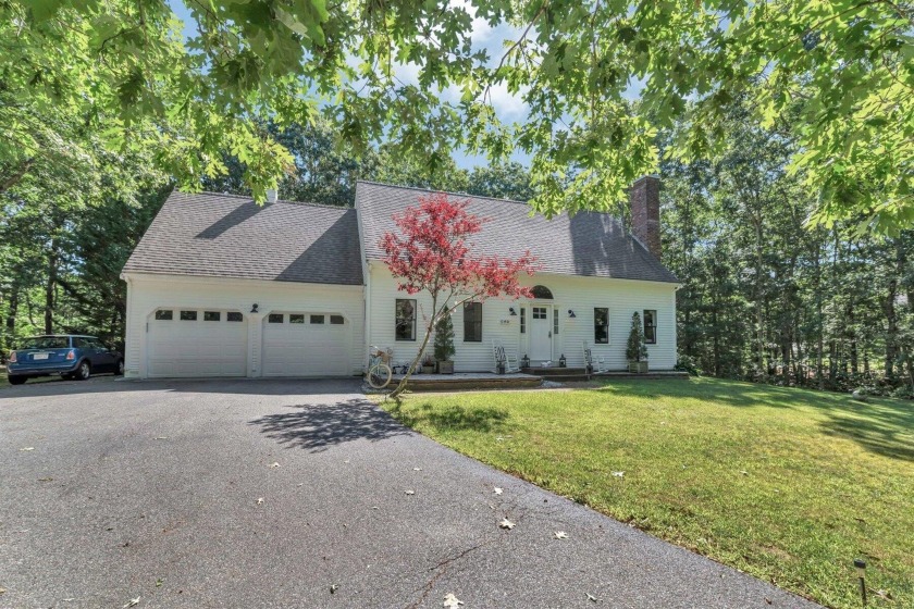 Rare opportunity to own a beautifully updated 3BR 3BA home - Beach Home for sale in East Falmouth, Massachusetts on Beachhouse.com