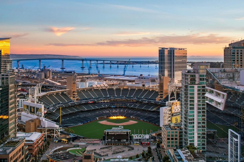 ***OFFERED FOR SALE OR LEASE OPTION $8,700.00 per month*** That - Beach Condo for sale in San Diego, California on Beachhouse.com