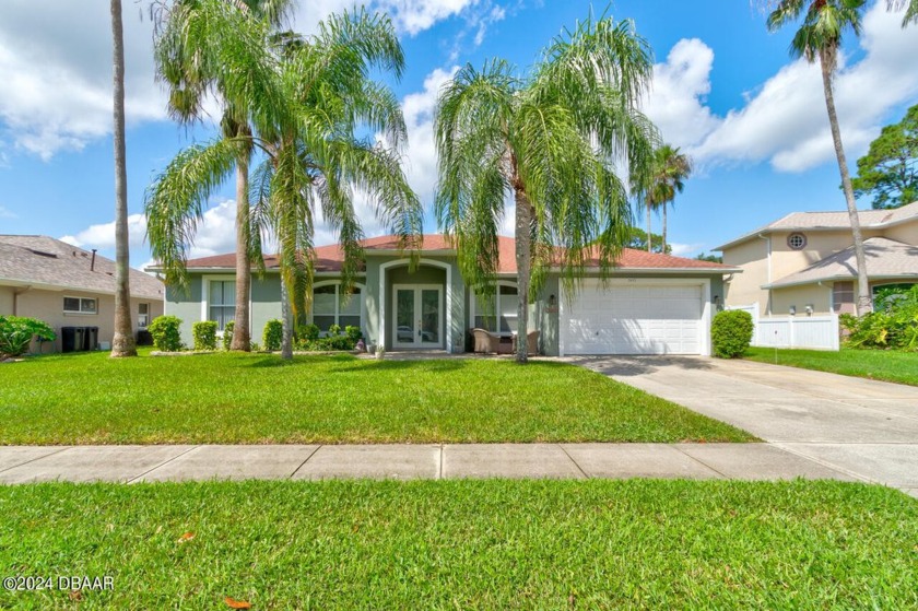 Welcome to your dream home in Port Orange! This charming - Beach Home for sale in Port Orange, Florida on Beachhouse.com