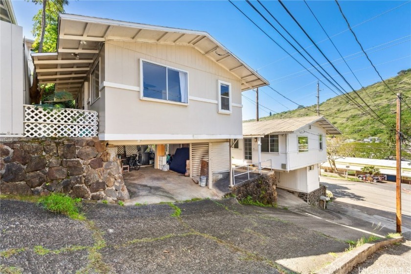 3.875% VA assumable loan with approximately $520,000 remaining - Beach Home for sale in Honolulu, Hawaii on Beachhouse.com