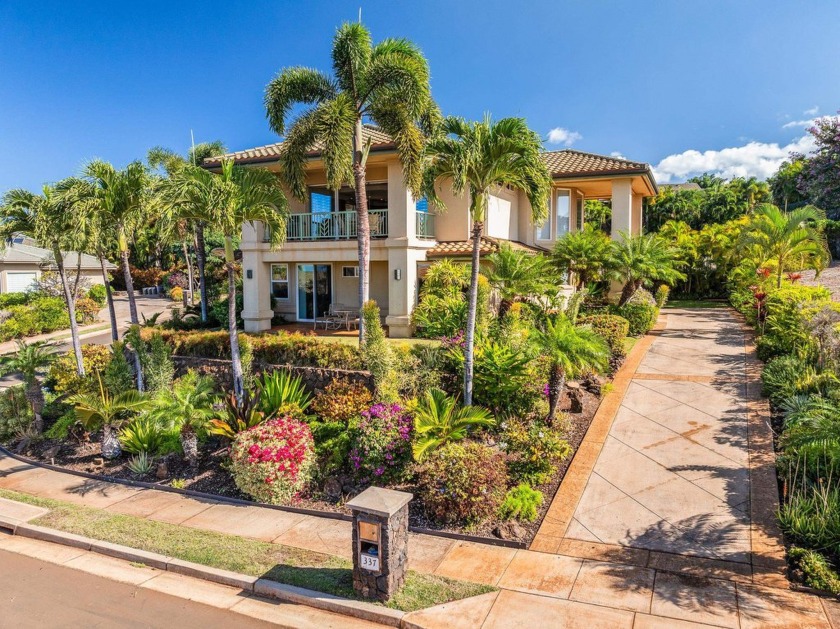 Spectacular panoramic sunset views await you in this stunning - Beach Home for sale in Lahaina, Hawaii on Beachhouse.com