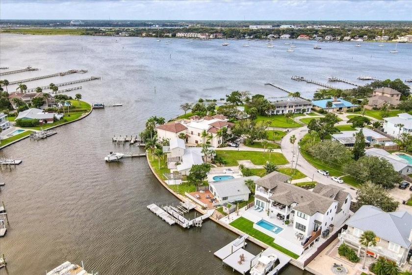 This charming older home in a highly desirable area of St - Beach Home for sale in St Augustine, Florida on Beachhouse.com