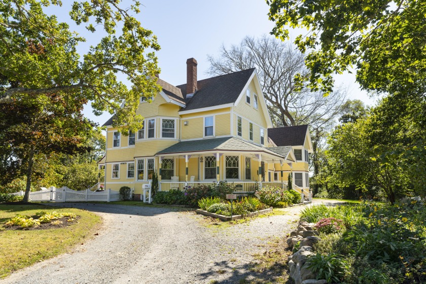 The historic ''Inn at The Oaks'' is available for sale - Beach Commercial for sale in Eastham, Massachusetts on Beachhouse.com