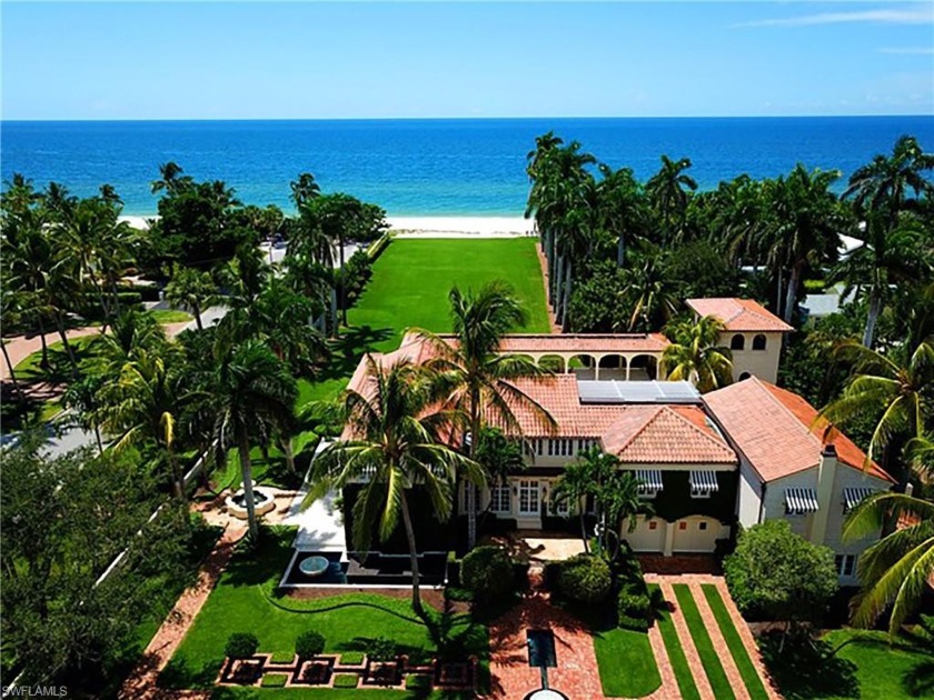 670 Gulfshore Boulevard is arguably one of the most iconic - Beach Home for sale in Naples, Florida on Beachhouse.com