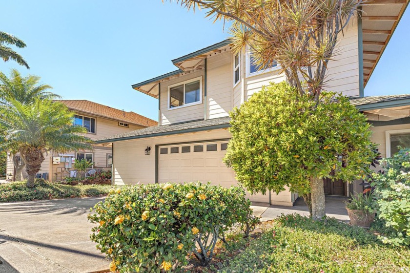 Panoramic ocean and Molokai views from every room in your new - Beach Home for sale in Lahaina, Hawaii on Beachhouse.com