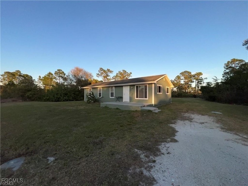 Great opportunity for those looking for an investment - Beach Home for sale in Lehigh Acres, Florida on Beachhouse.com