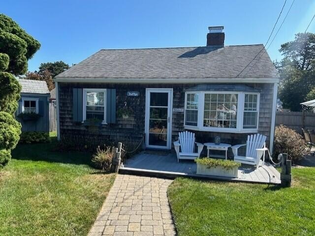 Less than a half mile to Sea Street Beach, capturing the true - Beach Home for sale in Dennis Port, Massachusetts on Beachhouse.com