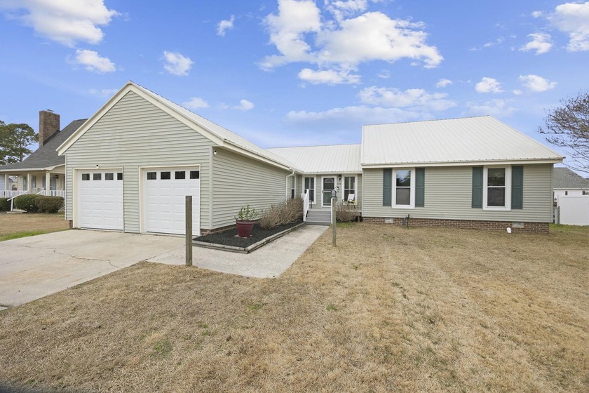 Located in the desirable Deerfield Plantation community and just - Beach Home for sale in Myrtle Beach, South Carolina on Beachhouse.com