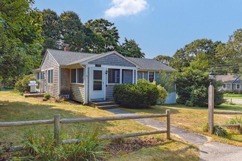 Welcome to Cotuit! This lovely home sits just outside of the - Beach Home for sale in Cotuit, Massachusetts on Beachhouse.com