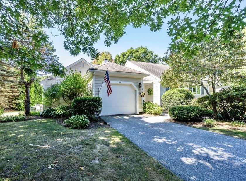 Light and bright Provincetown style duplex at Southport, Cape - Beach Condo for sale in Mashpee, Massachusetts on Beachhouse.com