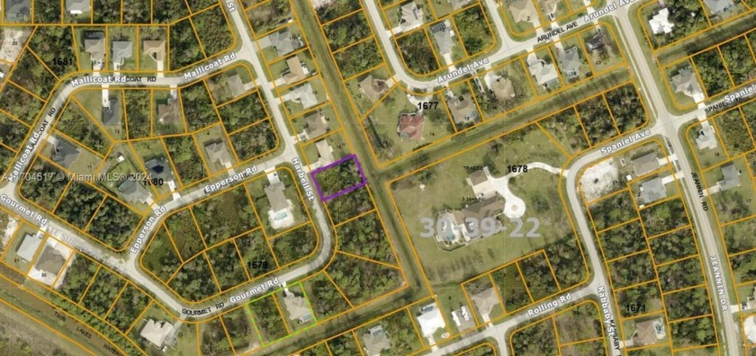 Beautiful 10,000 sq ft lot in the rapidly growing community of - Beach Lot for sale in North Port, Florida on Beachhouse.com