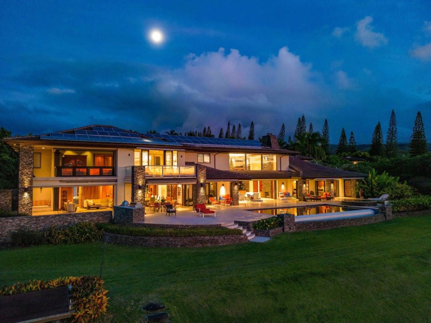 Located within the prestigious Kapalua enclave, 203 Plantation - Beach Home for sale in Lahaina, Hawaii on Beachhouse.com