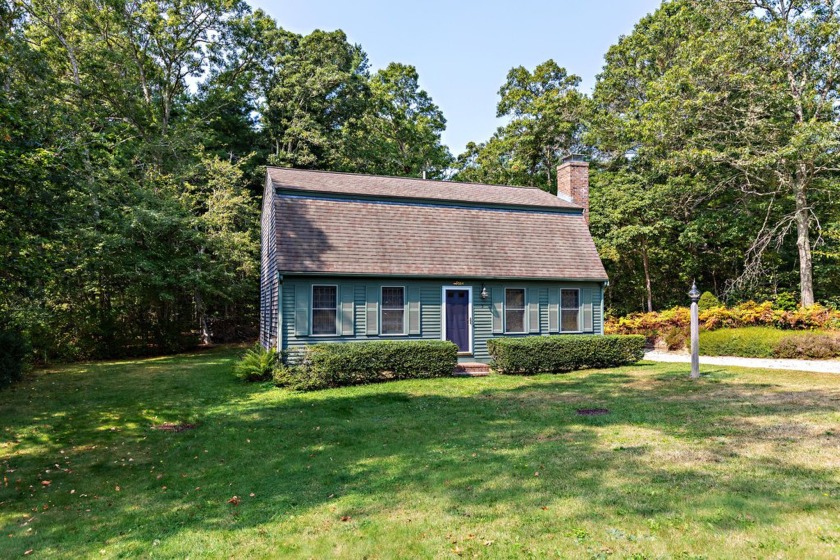 This delightful four-bedroom, two-bathroom house located in the - Beach Home for sale in Mashpee, Massachusetts on Beachhouse.com