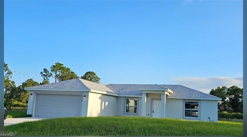 Beautiful home 3 bed 2 baths. built in 2023, is perfect for - Beach Home for sale in Lehigh Acres, Florida on Beachhouse.com