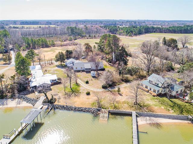 Large waterfront ranch located on the Rappahannock River with 3 - Beach Home for sale in Dunnsville, Virginia on Beachhouse.com