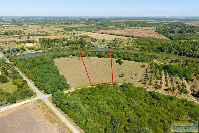 Beautiful 3-acre tract located in the beautiful town of Bayview - Beach Lot for sale in Bayview, Texas on Beachhouse.com