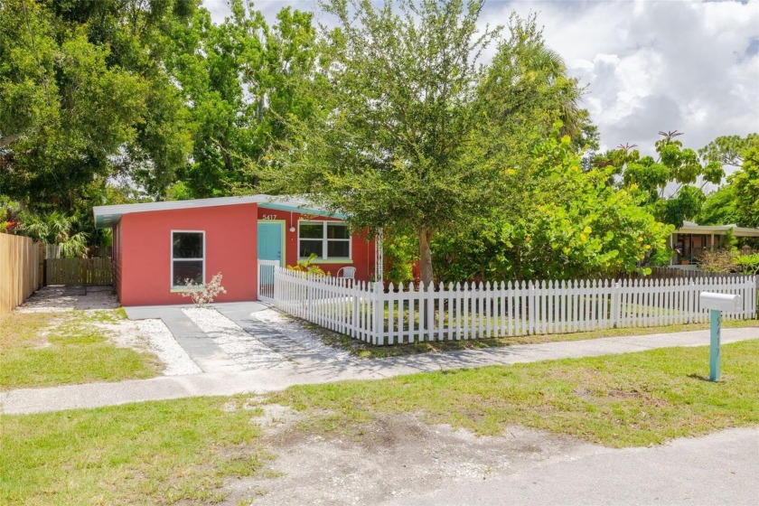 Under contract-accepting backup offers. This solid BLOCK - Beach Home for sale in Gulfport, Florida on Beachhouse.com