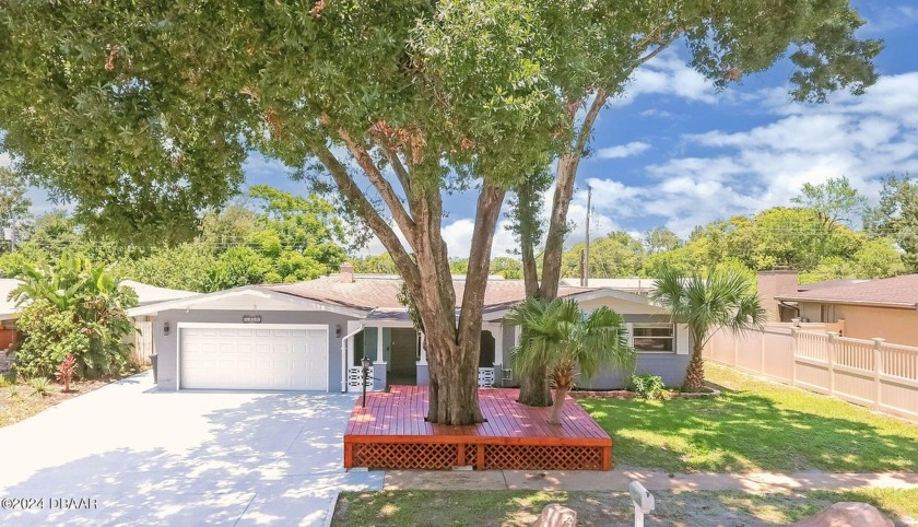 Seller will contribute 5,000.00 towards buyer closing cost!! - - Beach Home for sale in Ormond Beach, Florida on Beachhouse.com