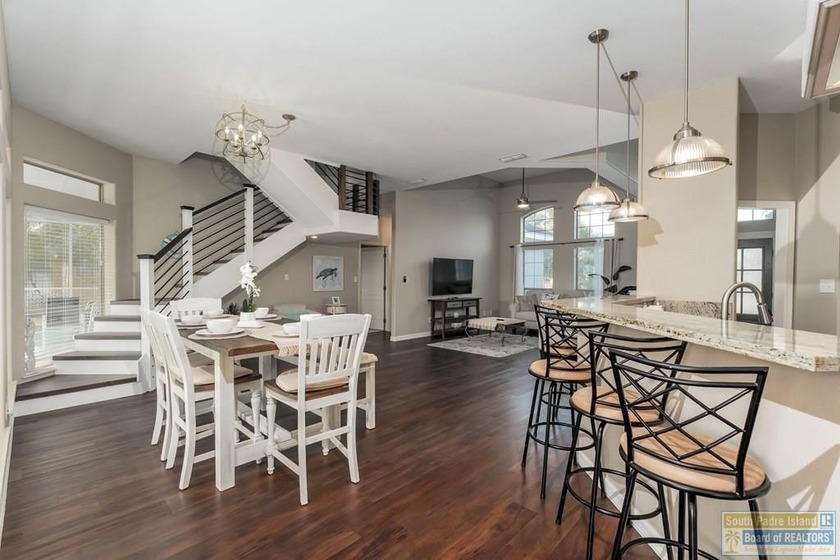 A fresh new look in the Estates of SPI Golf Community--don't - Beach Home for sale in Laguna Vista, Texas on Beachhouse.com