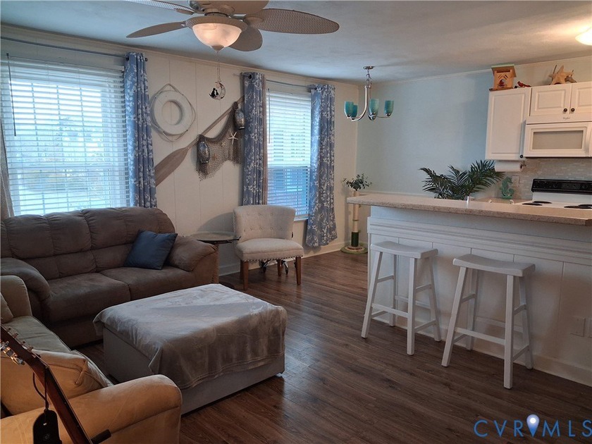 What a great opportunity to own a sweet condo 3 to 4 blocks from - Beach Condo for sale in Virginia Beach, Virginia on Beachhouse.com