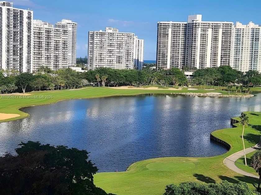 Welcome to this beautifully maintained 2-bedroom, 2-bath - Beach Condo for sale in Aventura, Florida on Beachhouse.com
