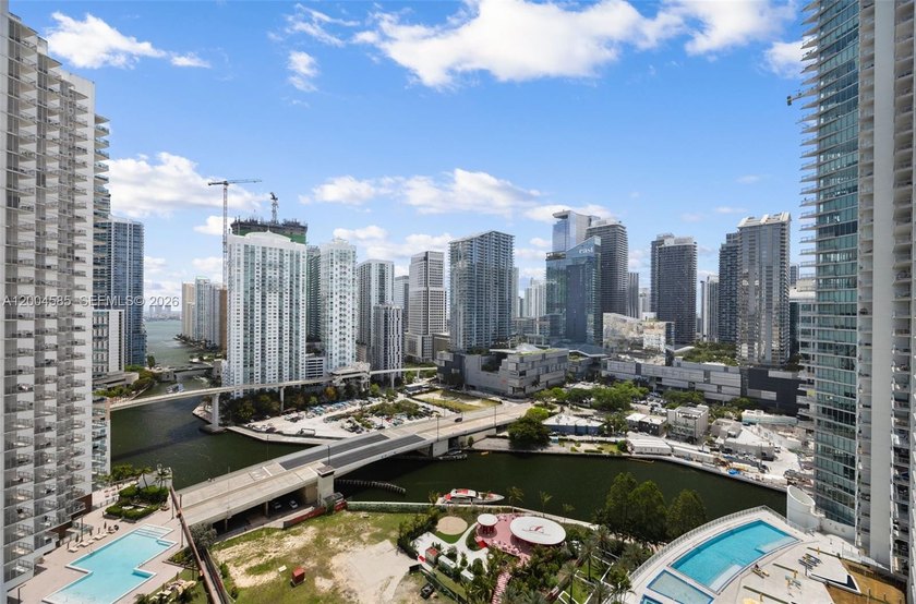 Beautiful apartment with amazing city and river views in an - Beach Condo for sale in Miami, Florida on Beachhouse.com