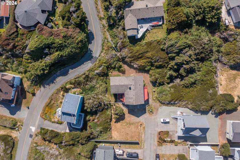 This 0.28 acre lot is situated with breathtaking ocean views - Beach Lot for sale in Gold Beach, Oregon on Beachhouse.com