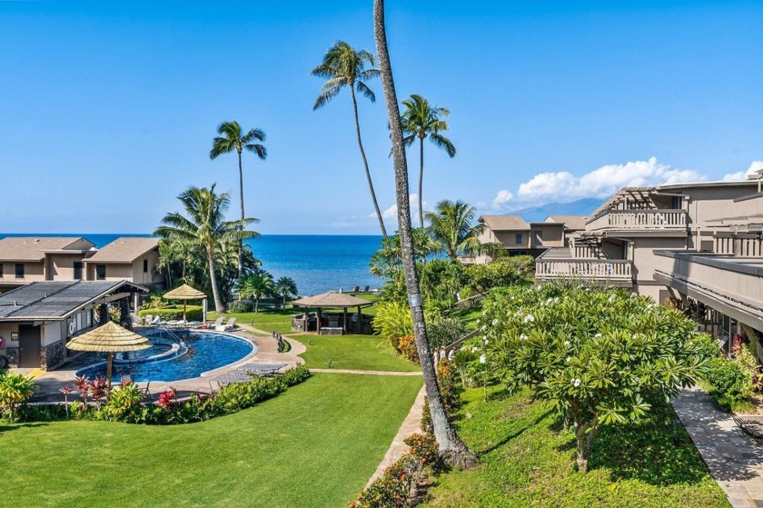 Kahana Sunset D7 is a remodeled two bedroom two bath townhouse - Beach Condo for sale in Lahaina, Hawaii on Beachhouse.com