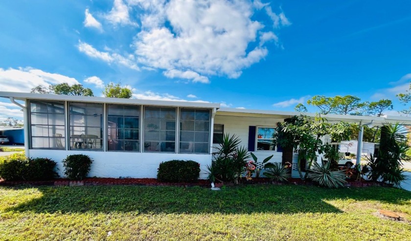 Looking for a cozy winter getaway or a year-round haven? This - Beach Home for sale in North Fort Myers, Florida on Beachhouse.com