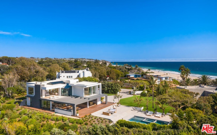 This gorgeous, brand-new architectural estate was created by - Beach Home for sale in Malibu, California on Beachhouse.com