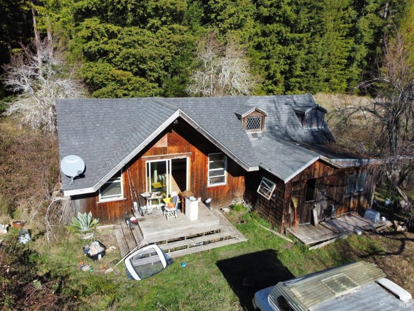 Not long ago this 10 acre ranch was a glorious farm and horse - Beach Home for sale in Albion, California on Beachhouse.com