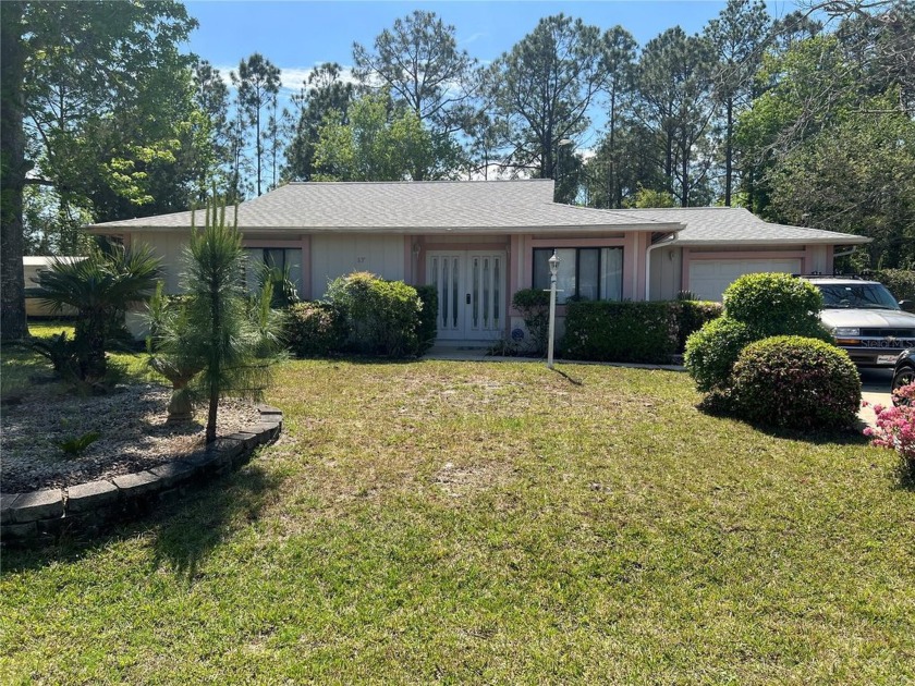 NO SIGN ON PROPERTY.  
Well cared for 2 bed/2 bath home awaits - Beach Home for sale in Palm Coast, Florida on Beachhouse.com