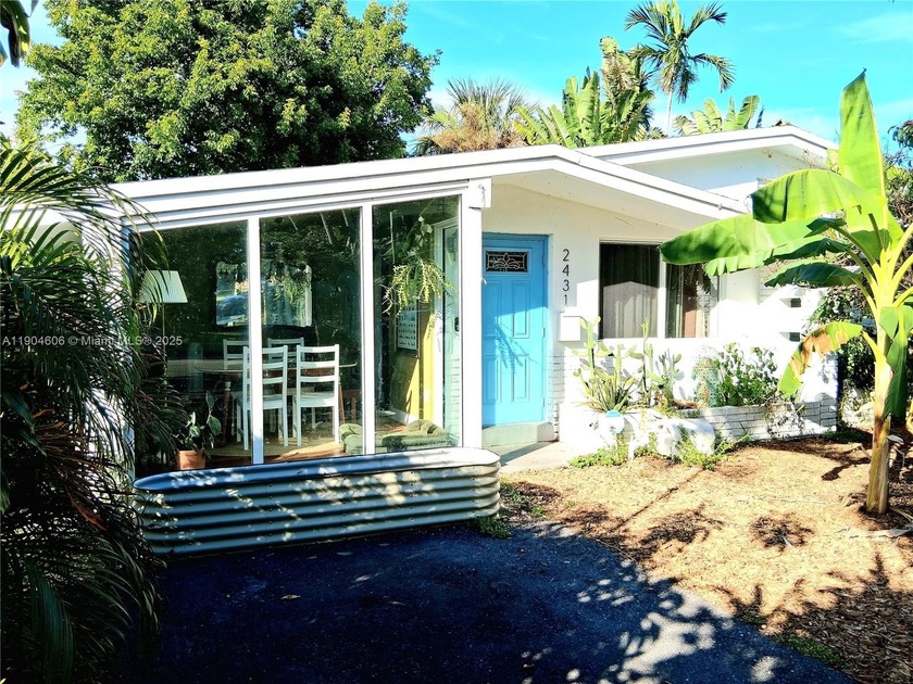 APPROX 1100 SQUARE FEET WITH NEW PERMITTED COMPLETED ENCLOSURE - Beach Home for sale in Hollywood, Florida on Beachhouse.com